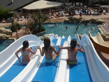Vakantiepark Quest En France Holidays Mobile At Les Mathes